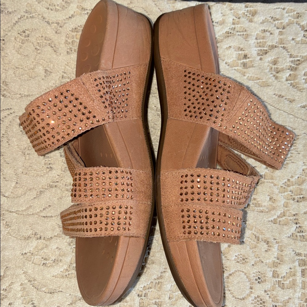 Vionic Pacific Alexis Platform Sandals